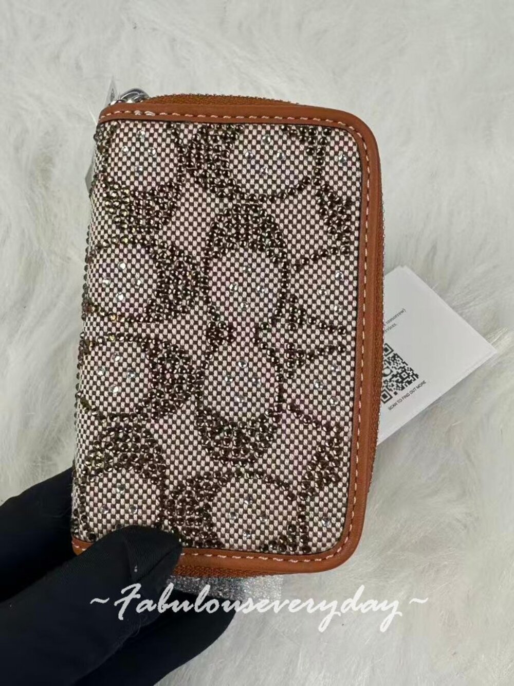 Coach Essential Small Zip Around Card Case In Crystal Signature Jacquard CX244
